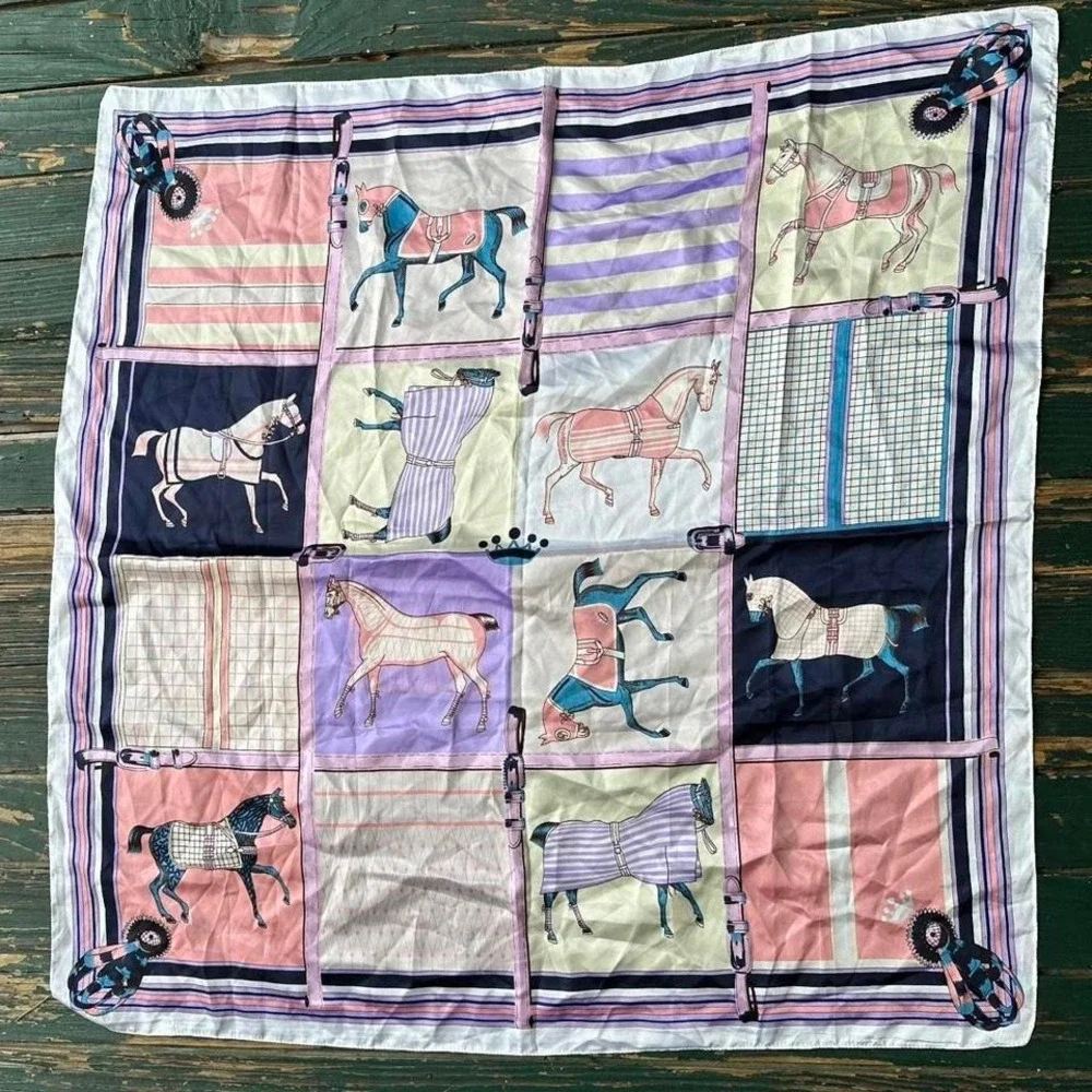 Horse print scarf with pink and purple tones equestirian vtg‎